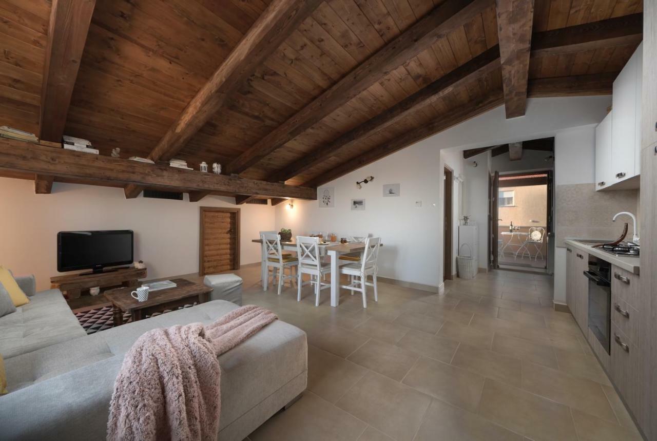 מדולין Apartman Ulika מראה חיצוני תמונה